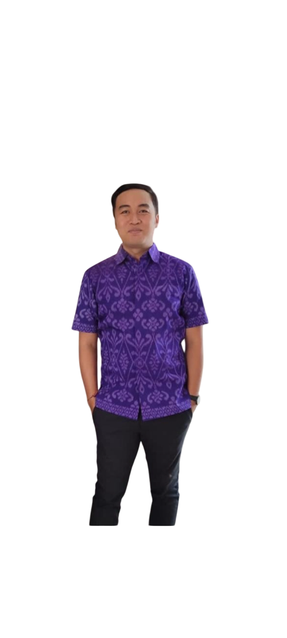 CW00475_pp_profile-Photoroom